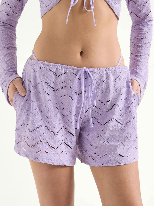 nyla short iris